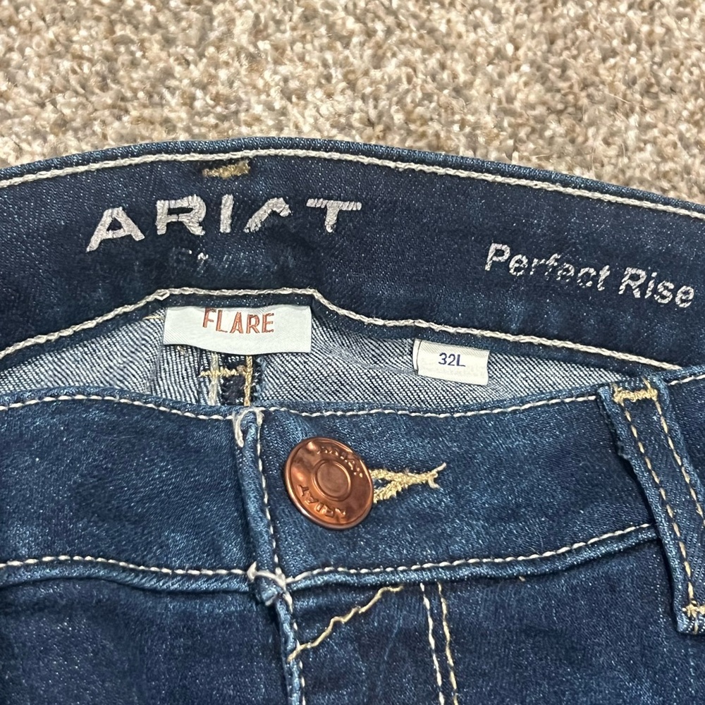 Ariat Perfect Rise Flare Jeans - Picture 2 of 2